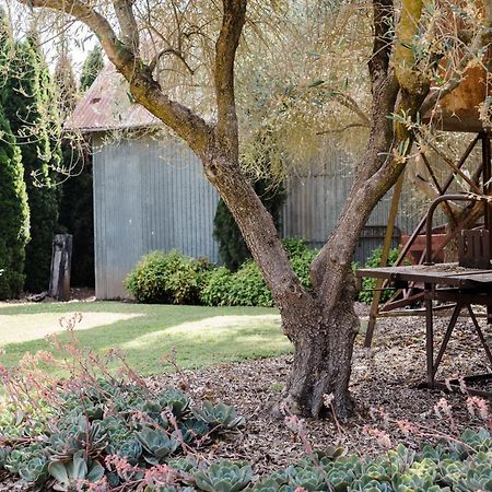 Walnut Tree Cottages Whorouly Exterior foto
